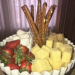 food items used to dip in chocolate fondue